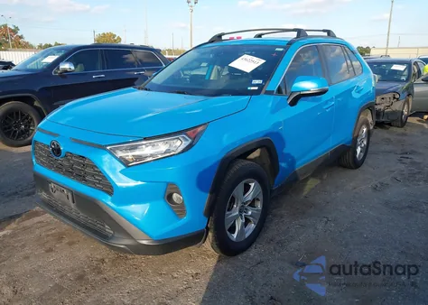 2021 Toyota Rav4 Xle from USA, damaged, VIN 2T3W1RFV8MW156111
